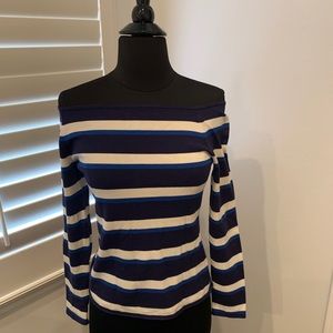Women’s off the shoulder navy top